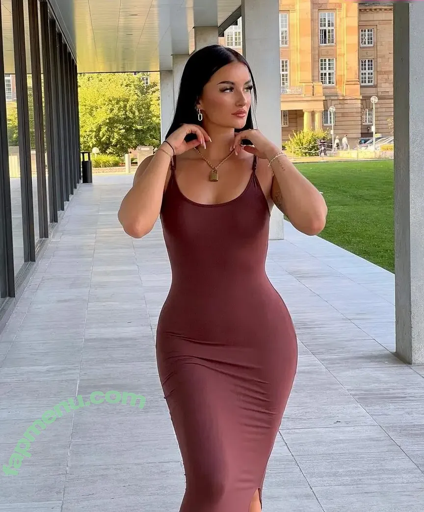 Paula Metzmeier nude photo #0036 (paula.mtzm)