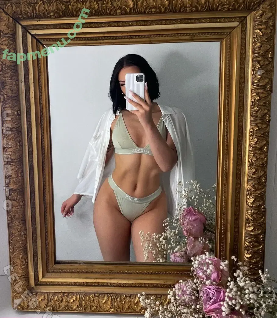 Paula Metzmeier nude photo #0148 (paula.mtzm)