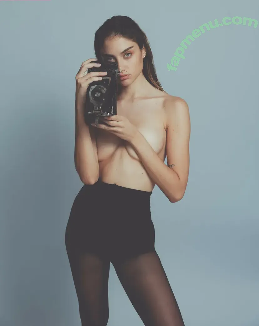 Paula Minetti nude photo #0211 (pau_minetti)