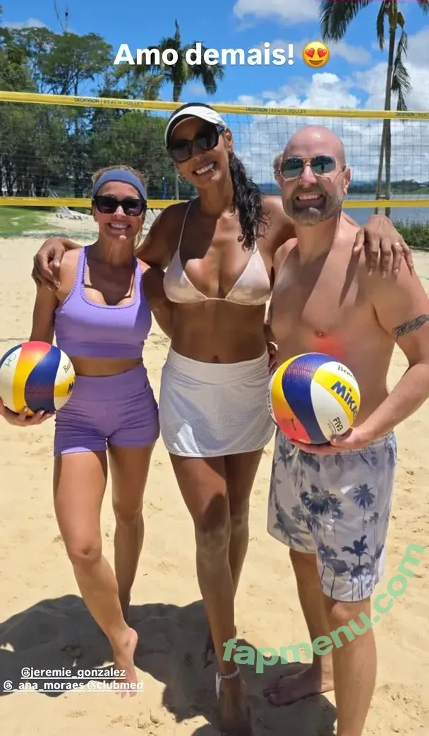 Paula Pequeno nude photo #0055 (paulapequeno / soypaulinita)