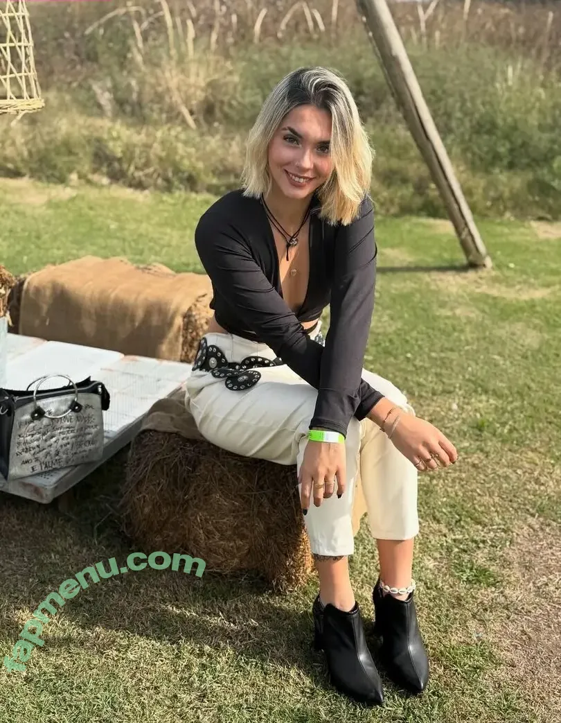 Paula Rubiolo nude photo #0009 (pau_rubiolo)