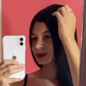 paulakarina19 / paula.karinaa_19 nude photo #0003