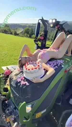 Paulas Landleben / paulas_landleben nude photo #0122