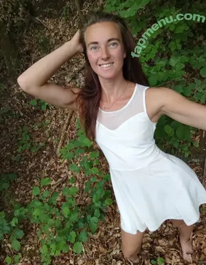 paulasabenteuer / paula.vom.wald nude photo #0050