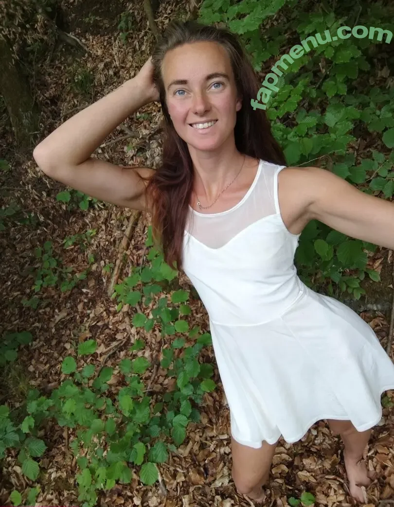 paulasabenteuer nude photo #0050 (paula.vom.wald)