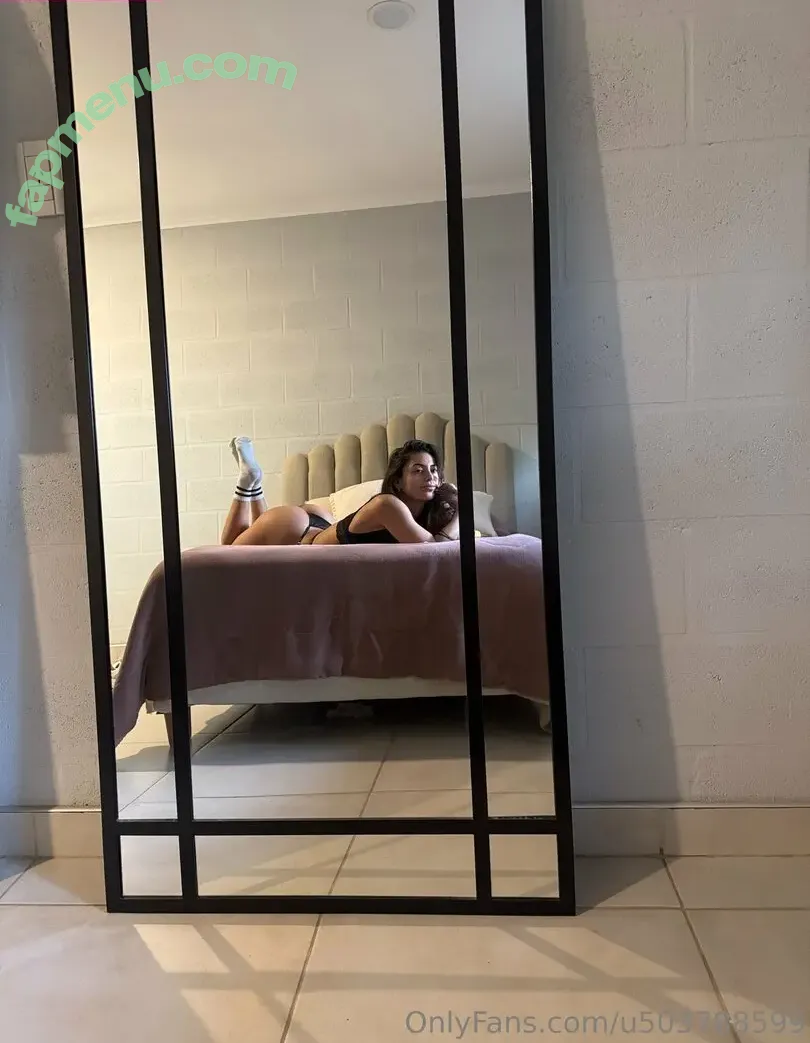 paulasky nude photo #0006 (paula.sky_)