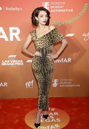 Paulina Chavez / paulinafchavez nude photo #0018