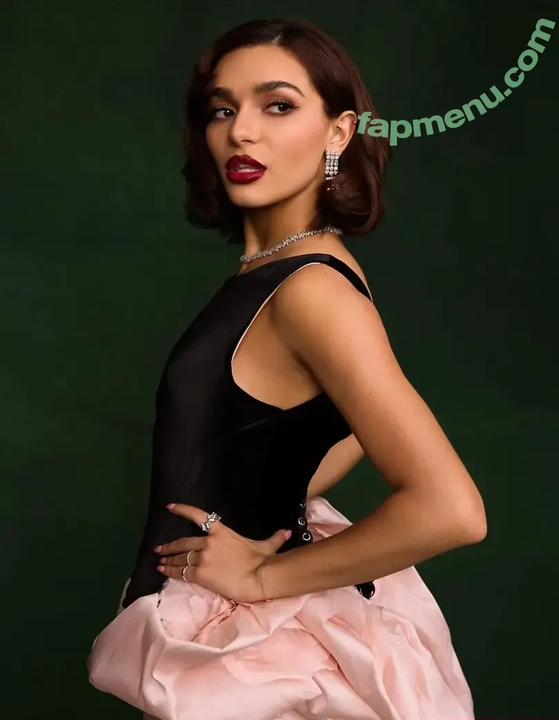 Paulina Chavez nude photo #0065 (PaulinaFChavez)