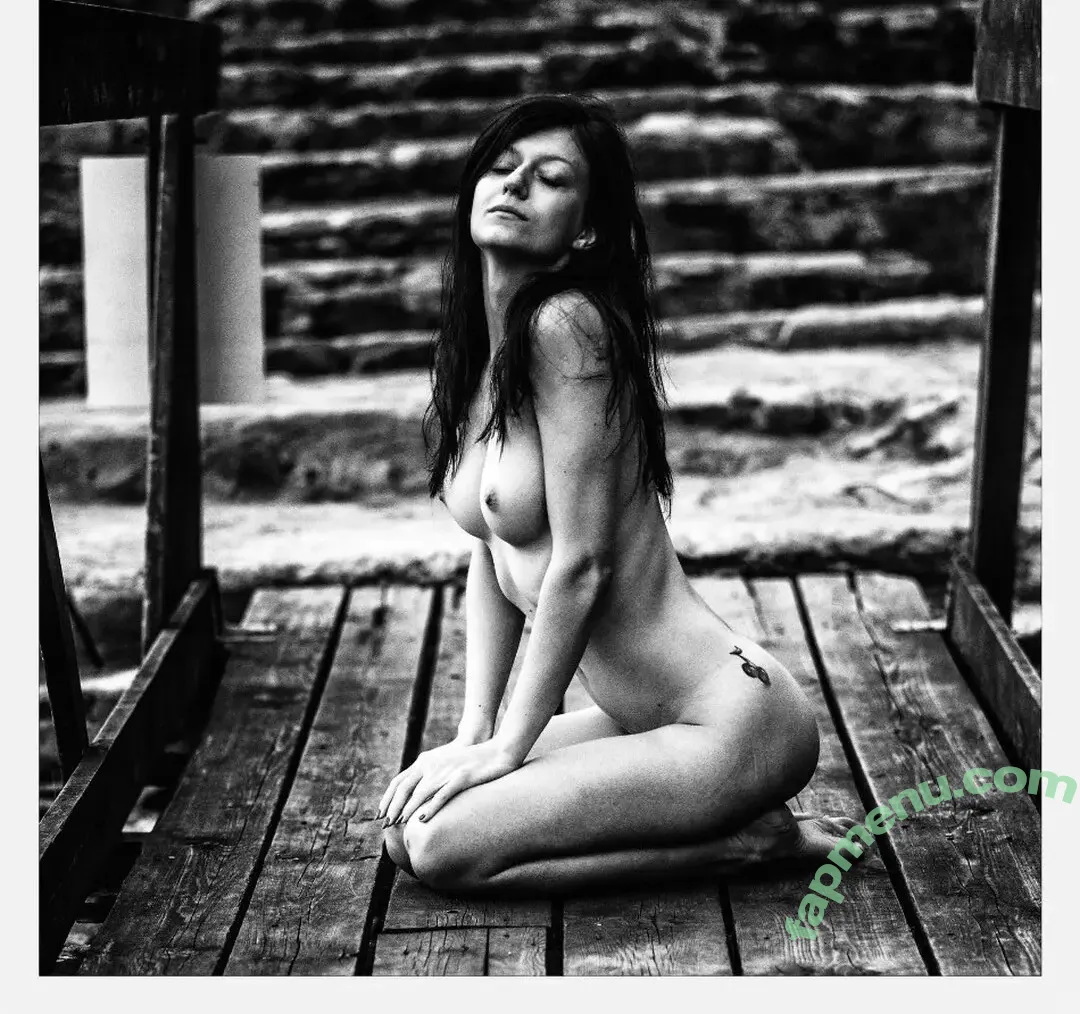 Paulina Orłowska nude photo #0025 (Paulina Orłowska)
