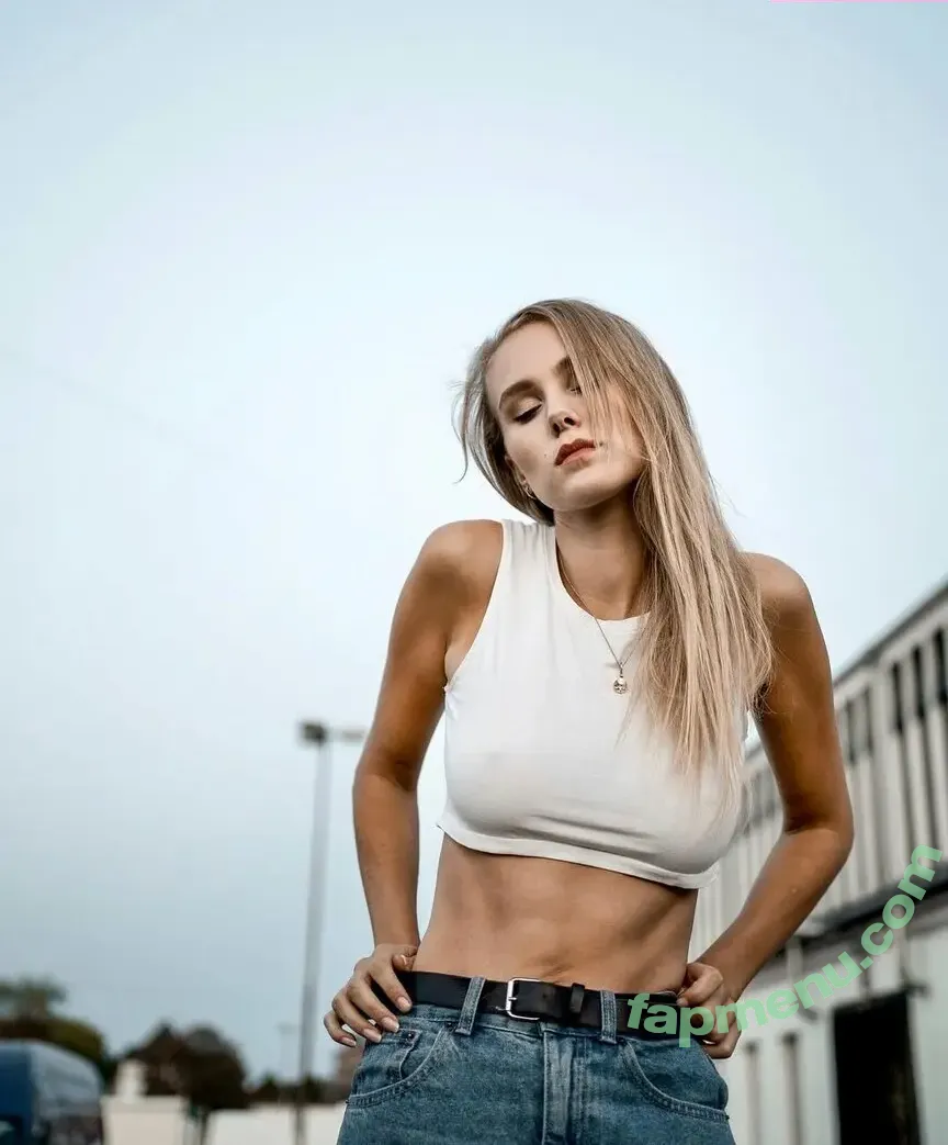 Pauline Angert nude photo #0121 (pauline.angert)