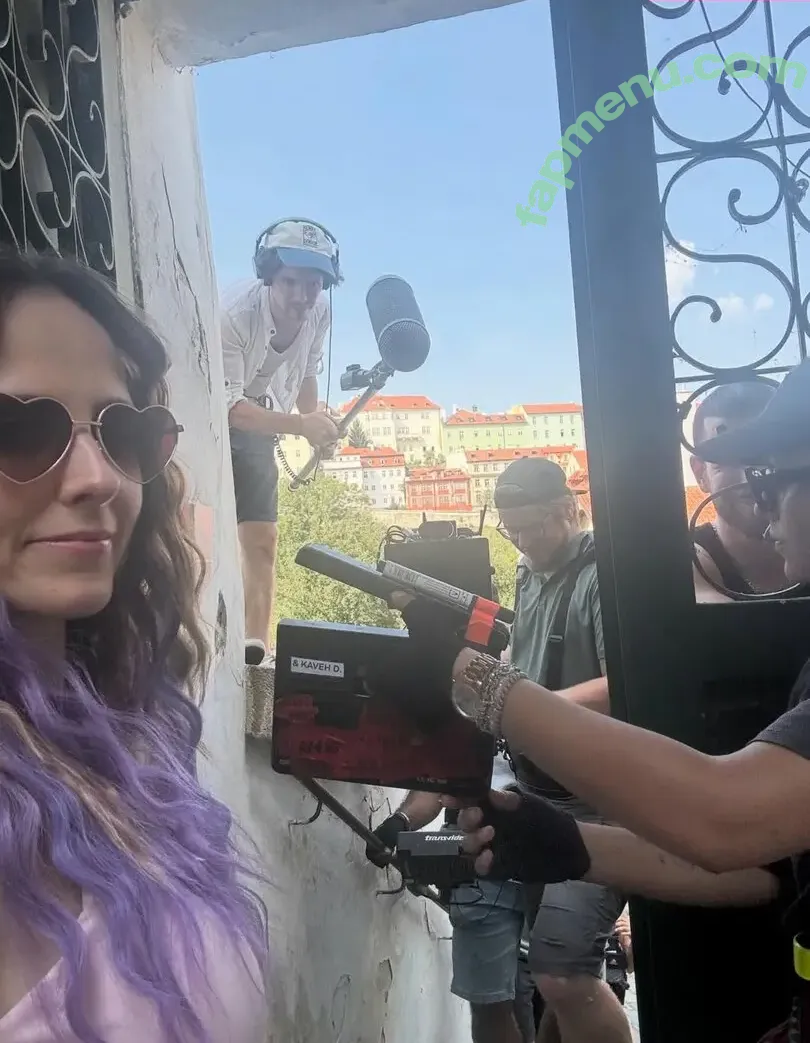 Pauline Chalamet nude photo #0065 (pauline.chalamet)