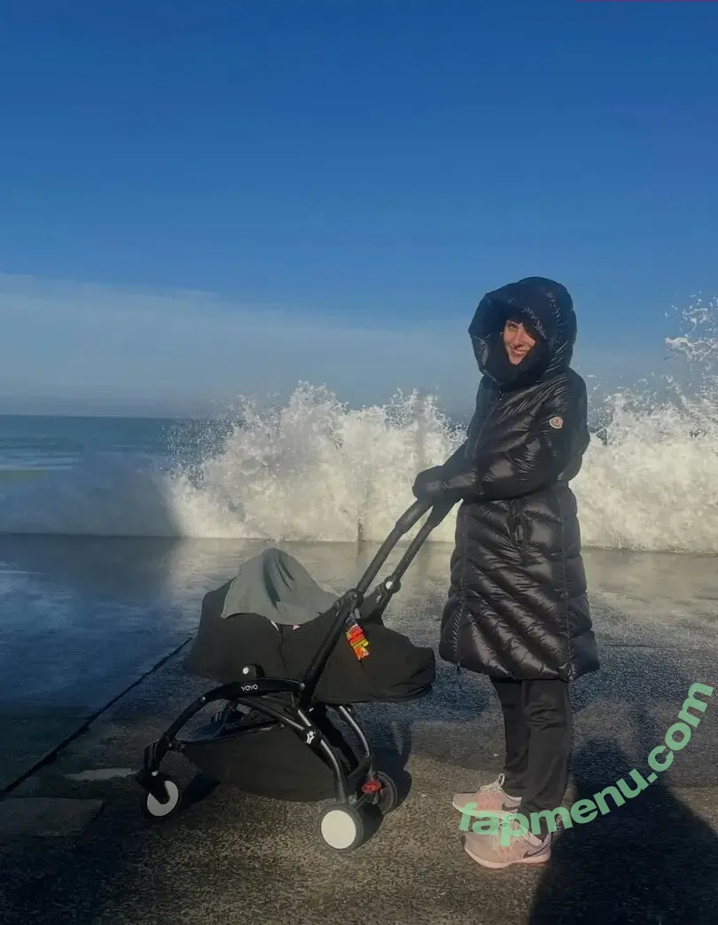 Pauline Chalamet nude photo #0066 (pauline.chalamet)