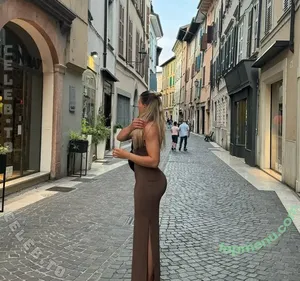 paulinewsn / paulinewsn0 nude photo #0010