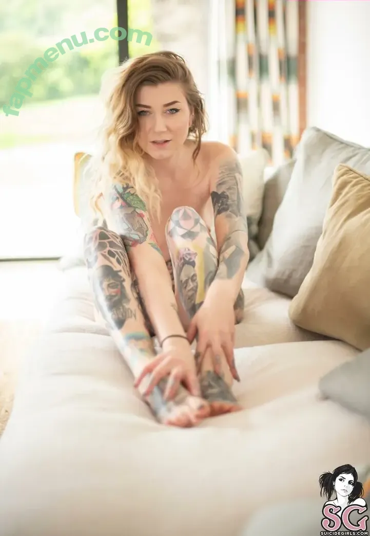 Paulinki nude photo #0003 (paulinki_irl)