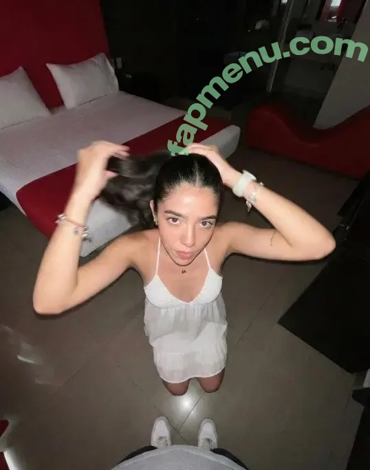 paumove nude photo #0100 (Pau Moreno)