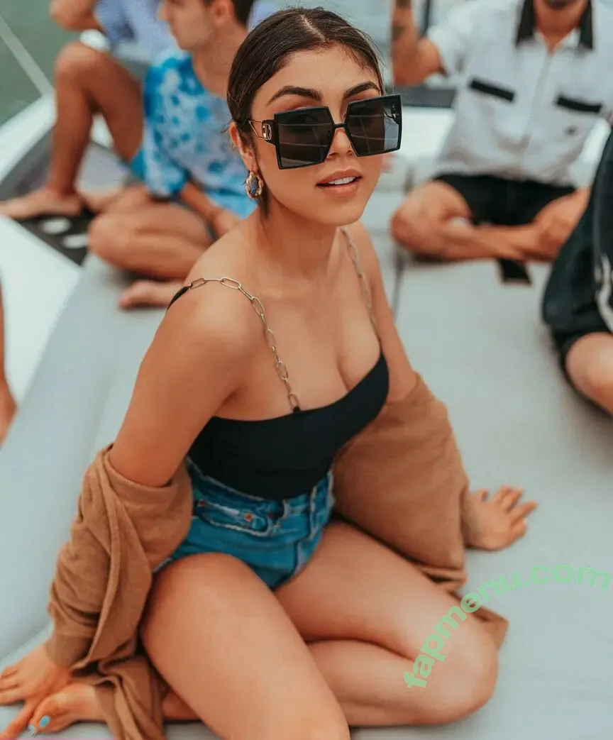 Pautips nude photo #0018 (Pautips)