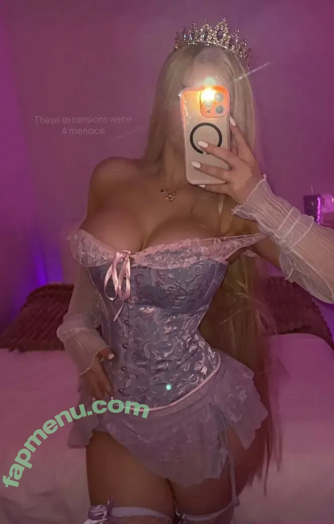 pavoxy nude photo #0014 (pavoxxy)