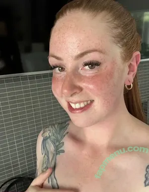  nude photo #0003