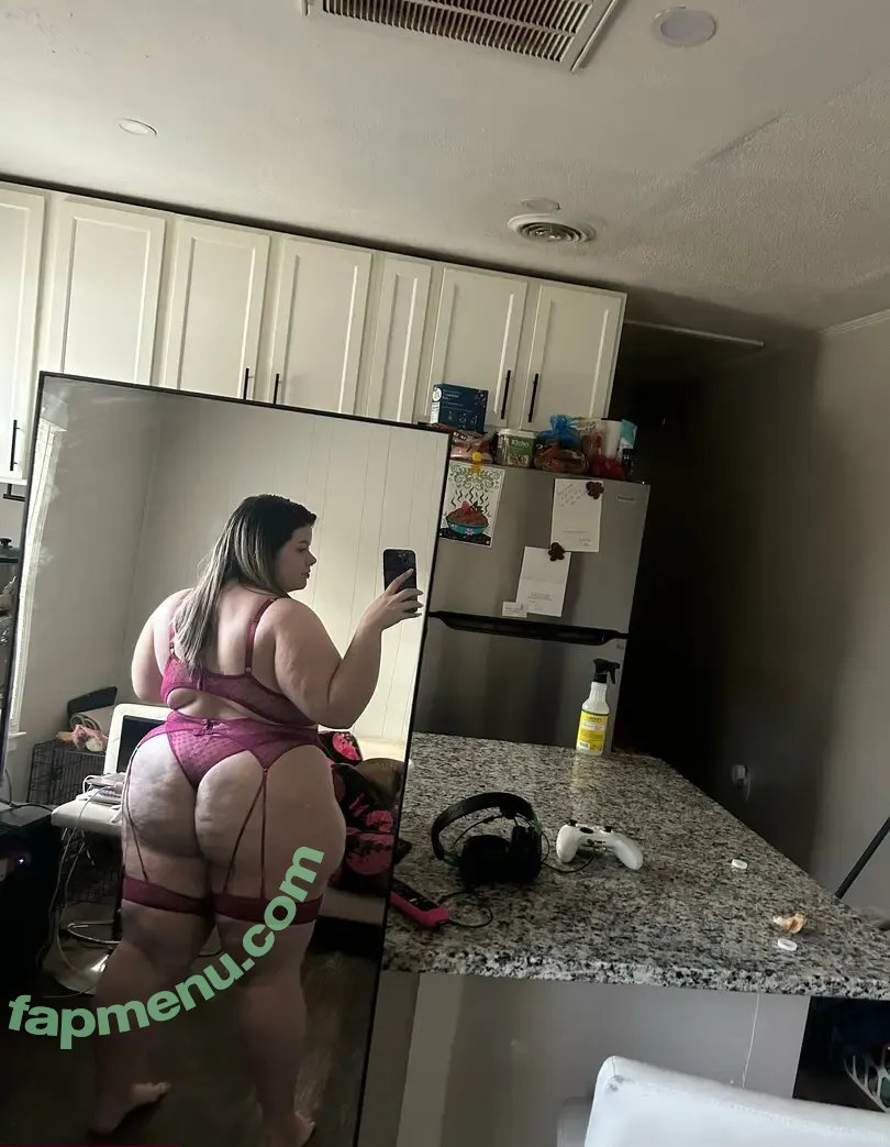 Pawgwithablog97 nude photo #0123 (BreeanSunny / Sunny Breean / pawgwithablog1997)