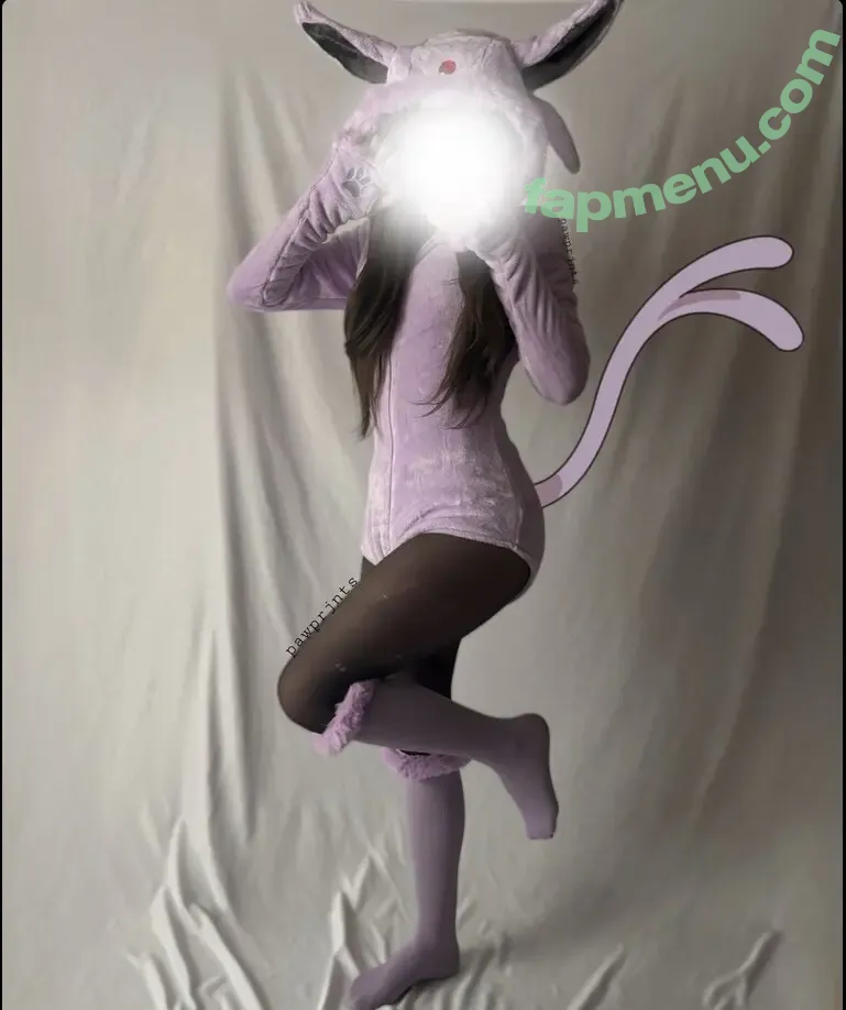 pawprjnts nude photo #0017 (paw.prints / swdism)