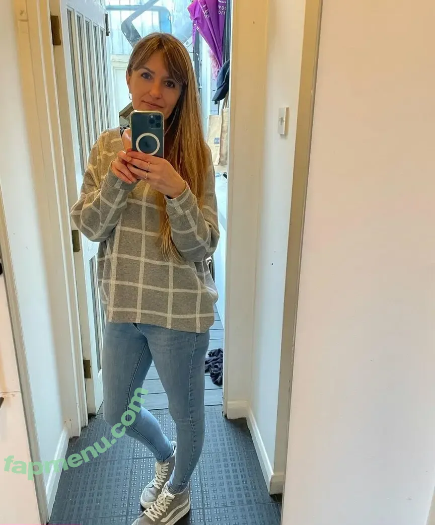 payingformydivorce nude photo #0086 (Instakat74)