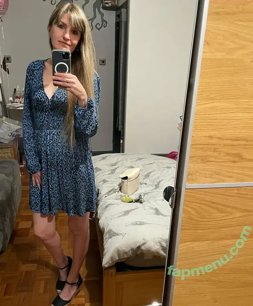 payingformydivorce nude photo #0088 (Instakat74)