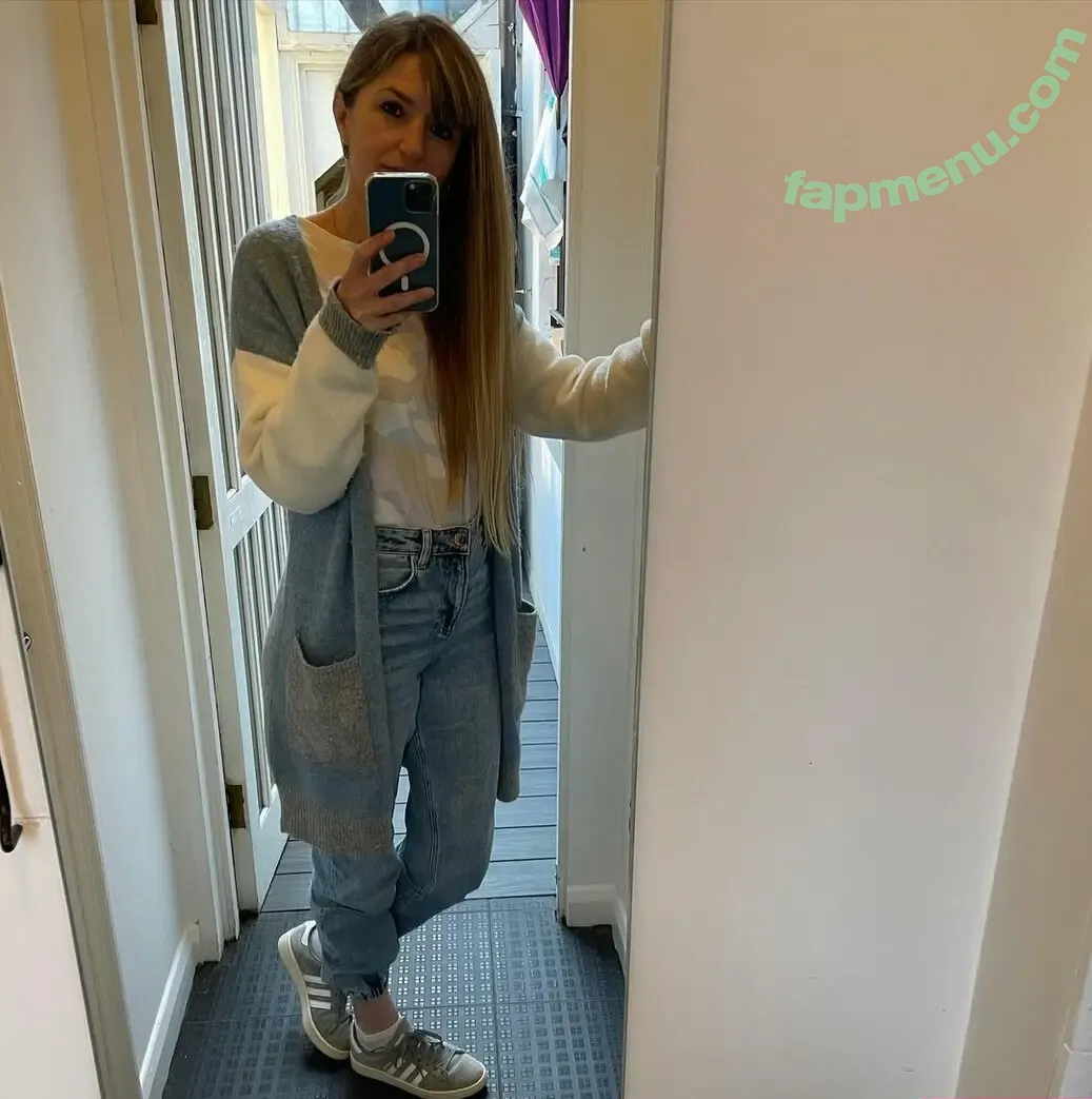 payingformydivorce nude photo #0090 (Instakat74)