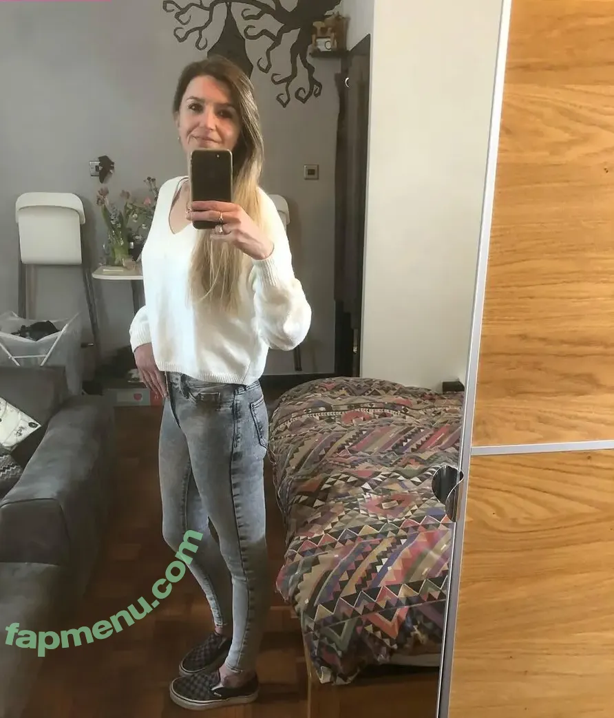 payingformydivorce nude photo #0116 (Instakat74)