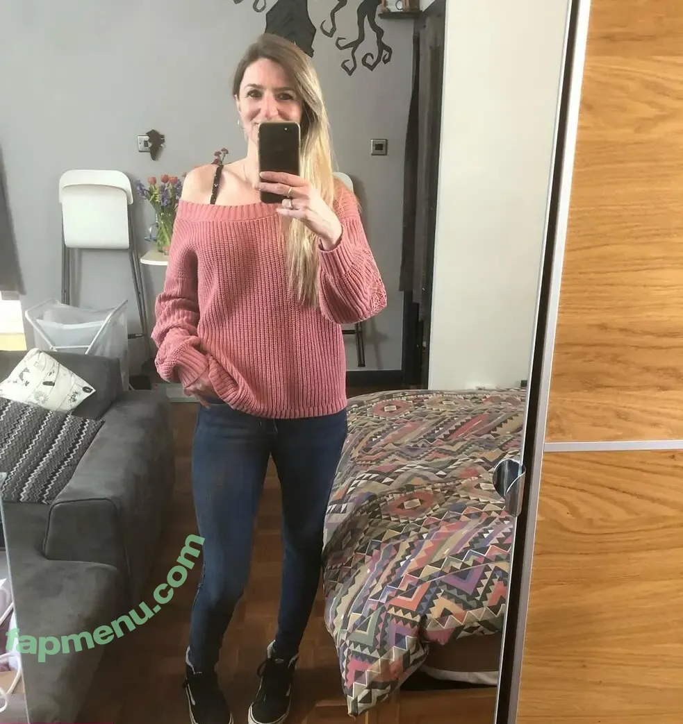 payingformydivorce nude photo #0121 (Instakat74)