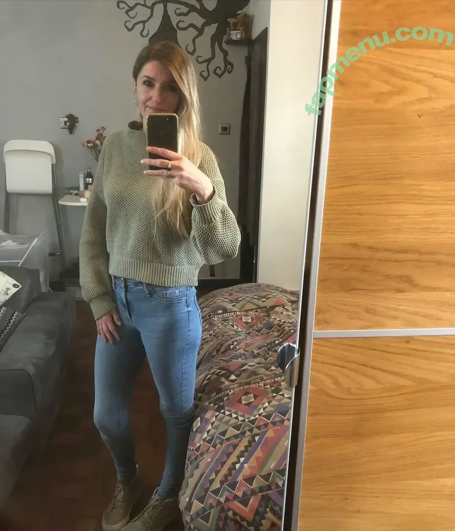 payingformydivorce nude photo #0122 (Instakat74)