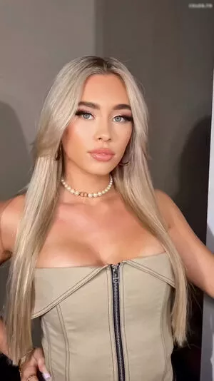 Payton Ramolla / PAYTONPRESLEE / payton.r / payton.r6338 / payton.ramolla nude photo #0330