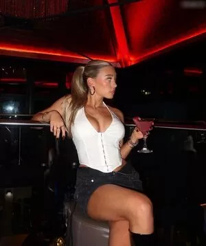 Payton Ramolla / PAYTONPRESLEE / payton.r / payton.r6338 / payton.ramolla nude photo #0432