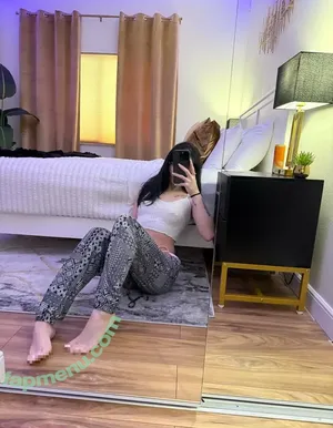 payxluna / missxluna / princess.lunaaa nude photo #0004