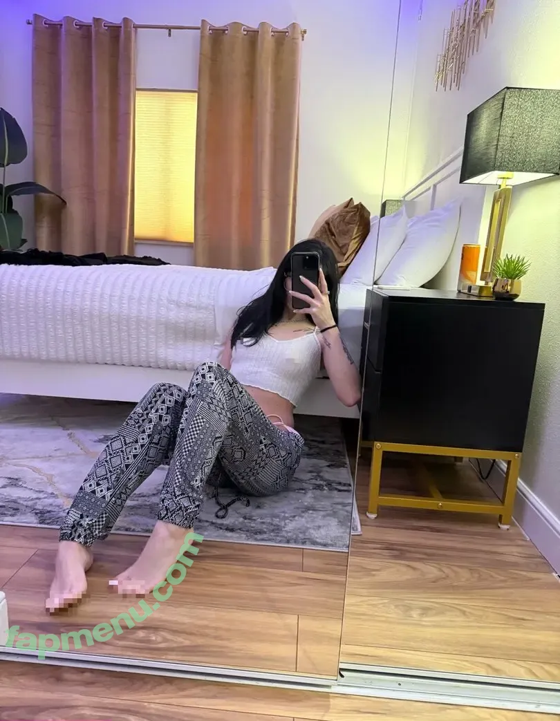 payxluna nude photo #0004 (missxluna / princess.lunaaa)