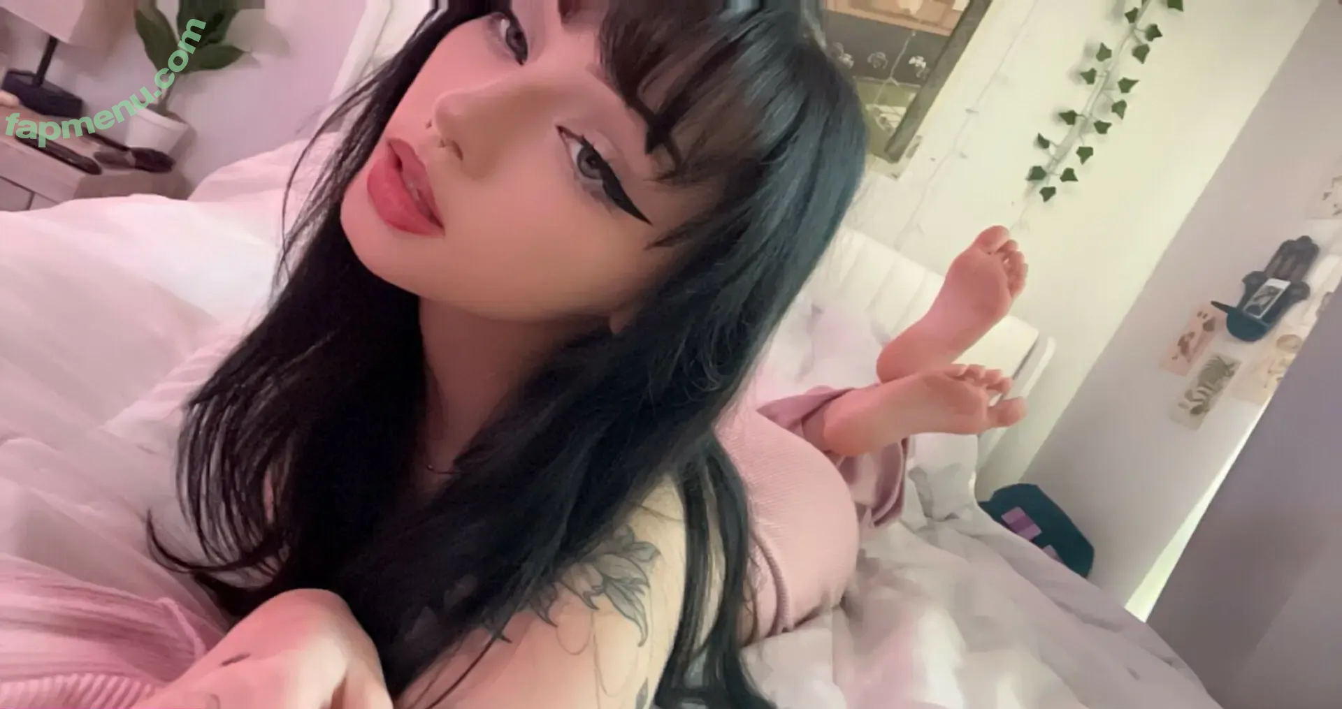 payxluna nude photo #0009 (missxluna / princess.lunaaa)