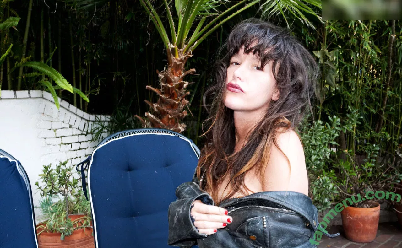 Paz De La Huerta nude photo #0193 (1pazdelahuerta / unofficial_paz)