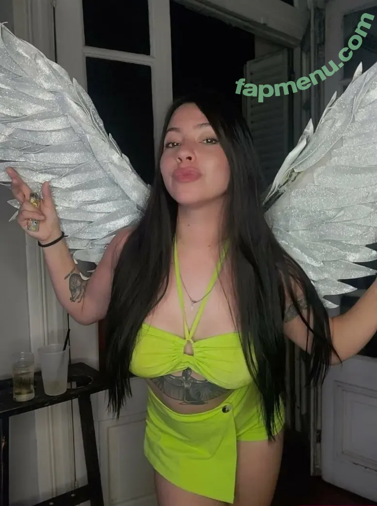 pazziperlagnagna nude photo #0268 (champaggnemamai)