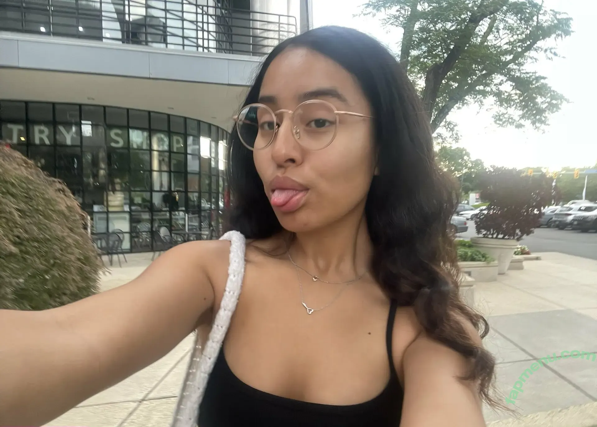 Pbjeanut nude photo #0096 (playboypeanut)