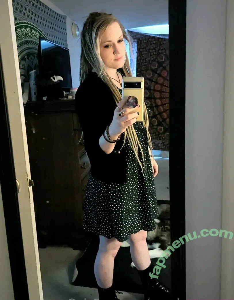 peach_possum nude photo #0004 (peach_0possum)