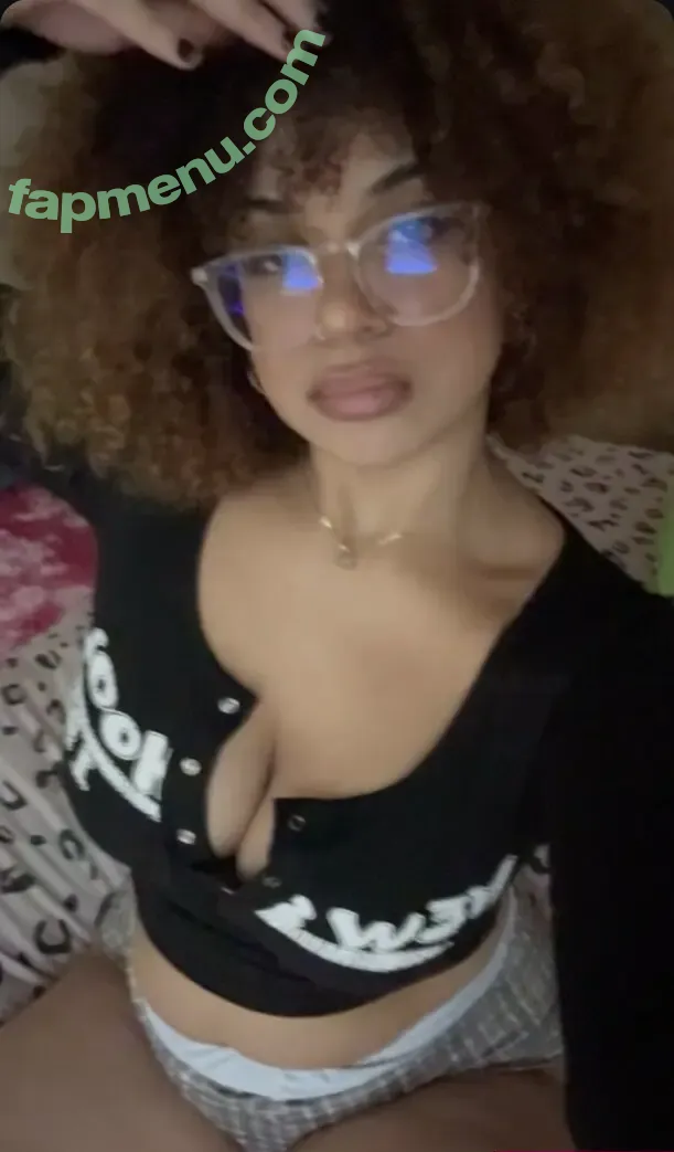 Peachbananafart nude photo #0009 (Jasmyne)