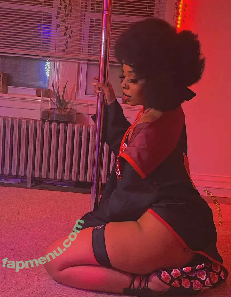 peachbyunniie nude photo #0025 (peachbyunniie)