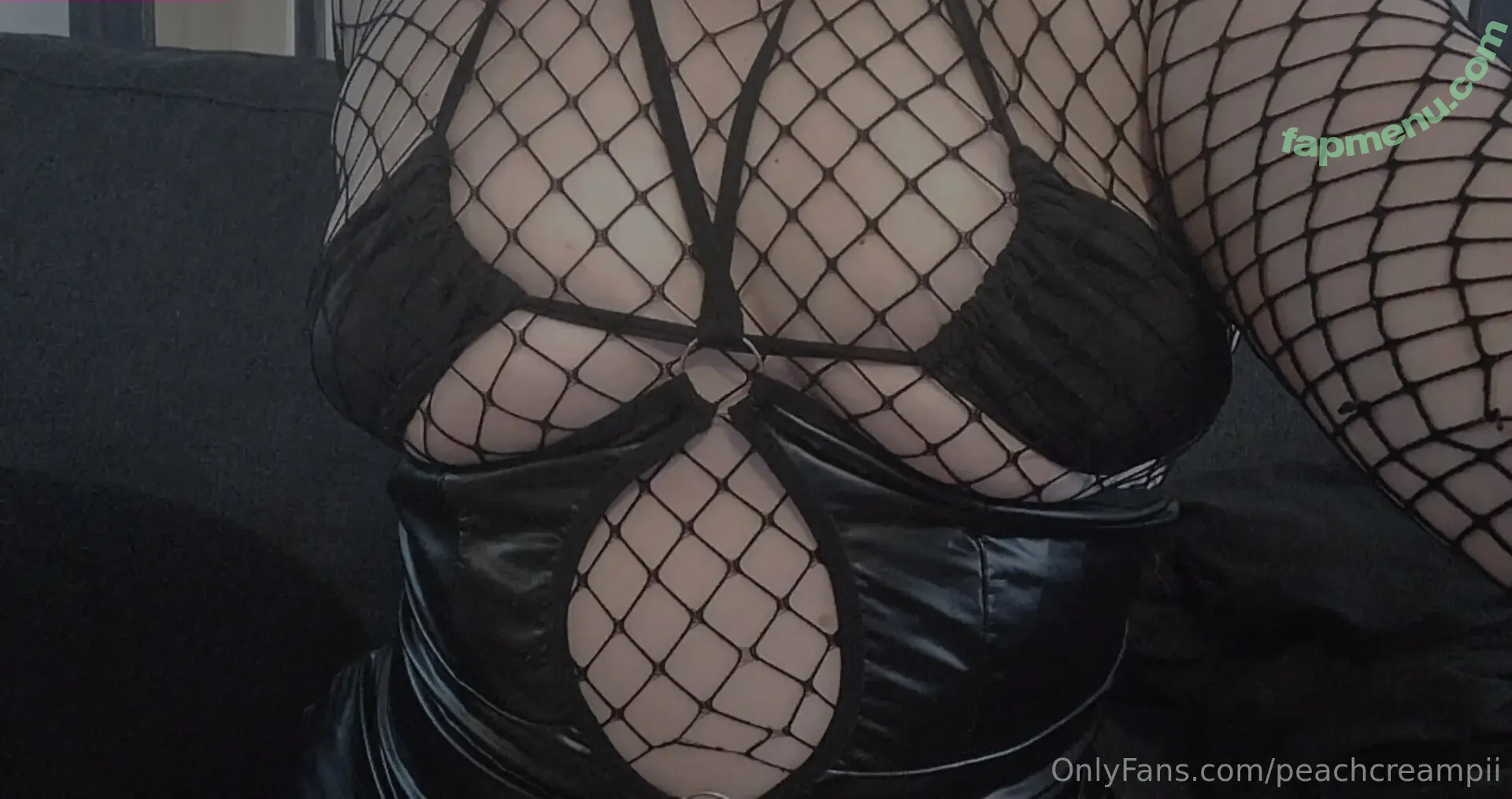 peachcreampii nude photo #0178 (peachcreampii)