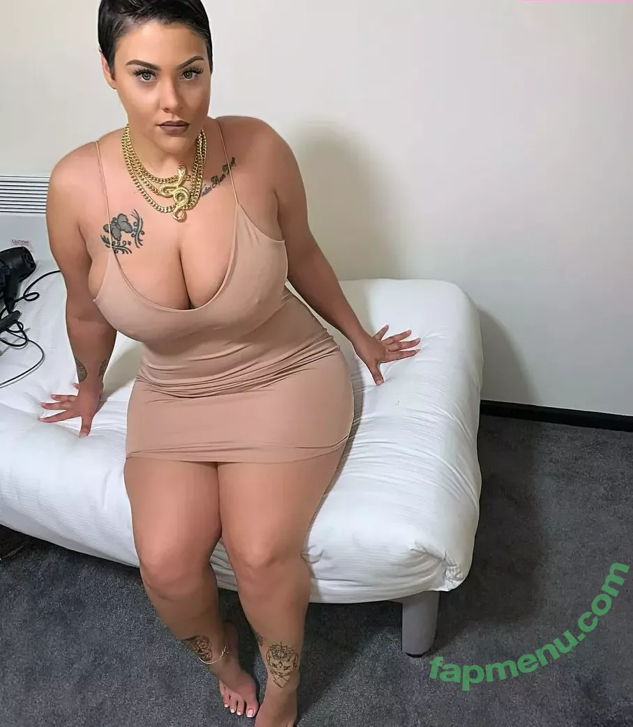 Peaches nude photo #0193 (peachtreeandme / pinkpeach4 / pluckypeaches)