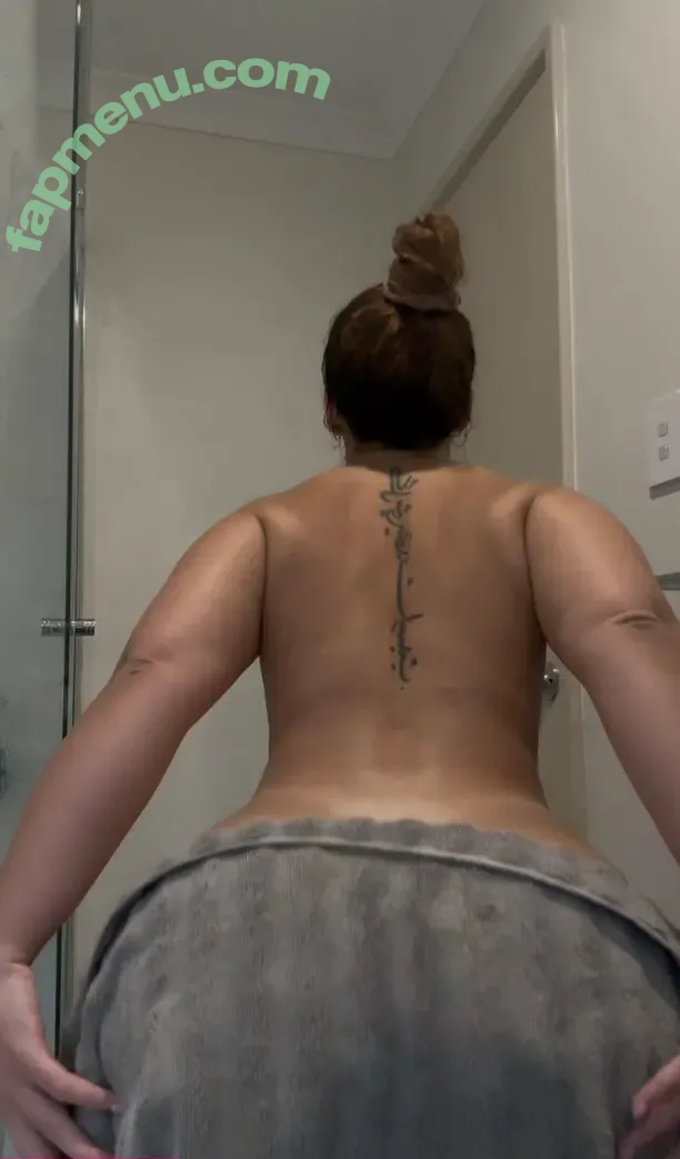 peacheyb nude photo #0066 (peacheyyb)