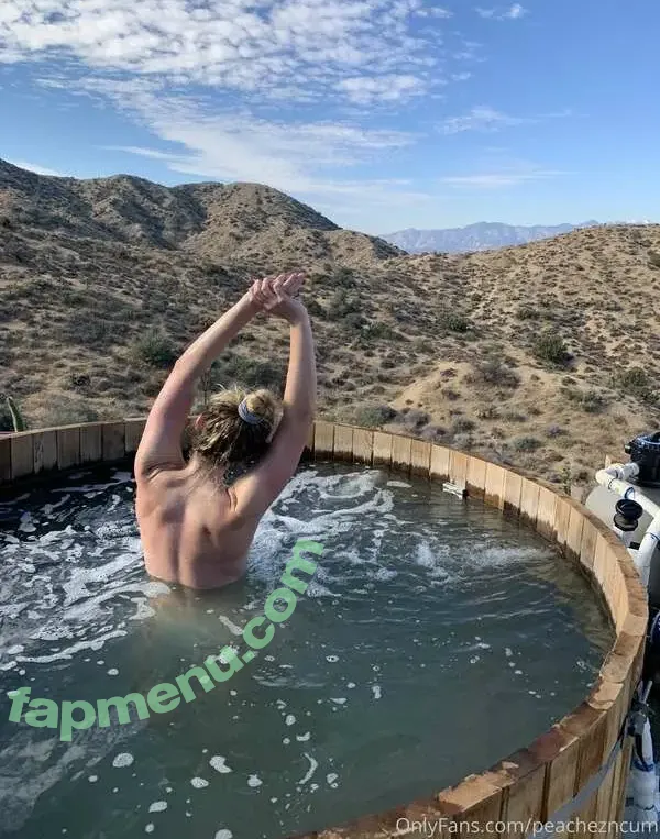 peacheznfun nude photo #0047 (peachez.nyc)