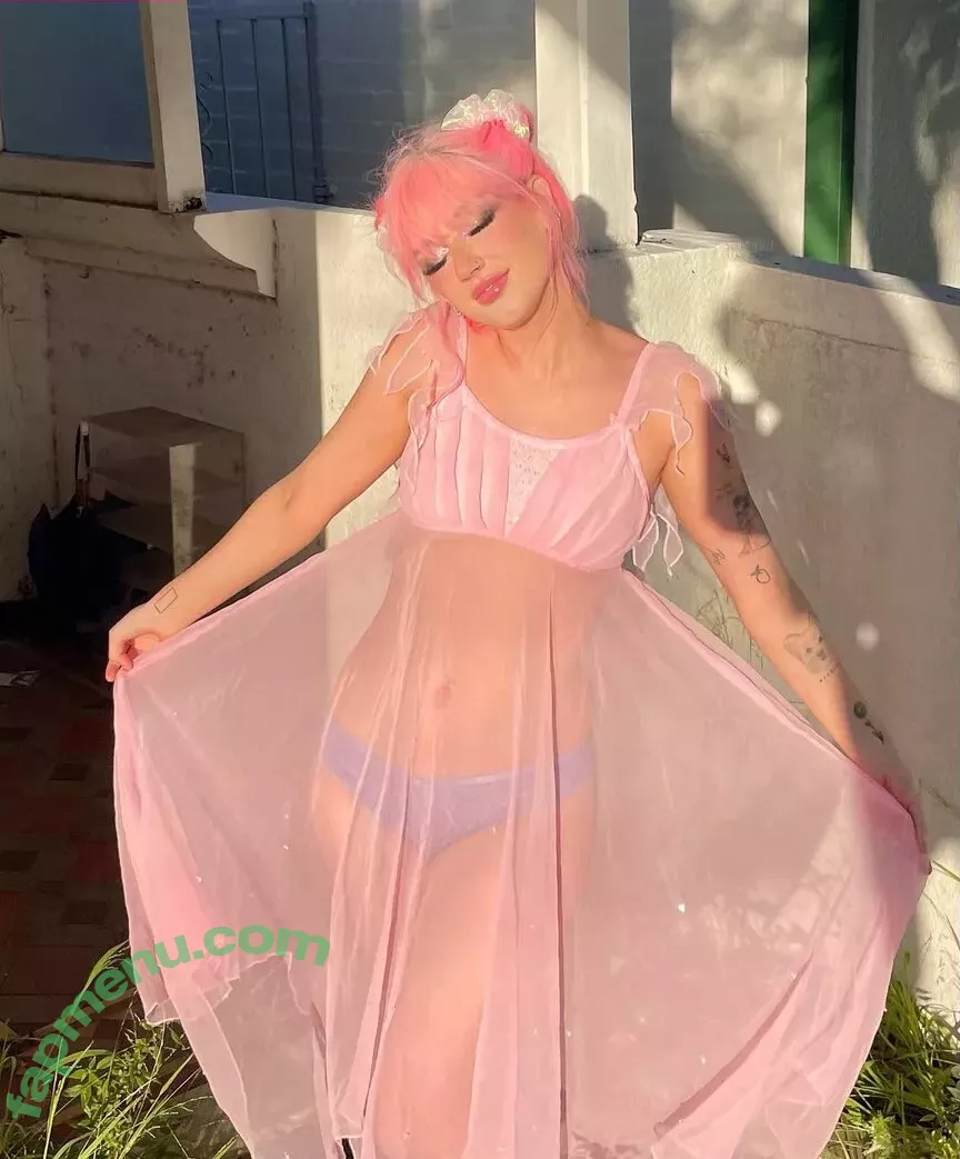 PeachPRC nude photo #0003 (peachnecctar)