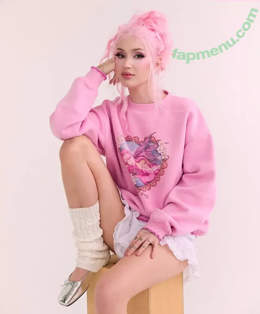 PeachPRC nude photo #0018 (peachnecctar)