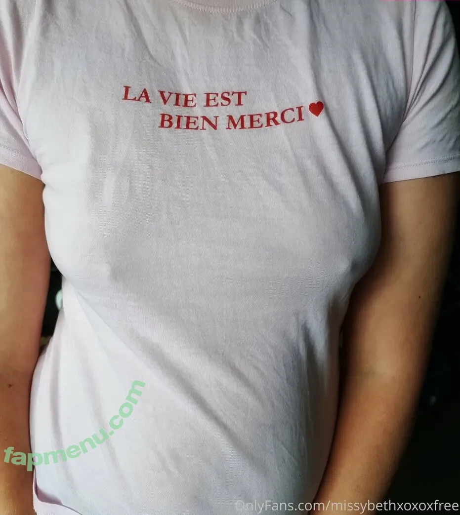 peachybethxxxfree nude photo #0001 (peachybrunettebaddie)