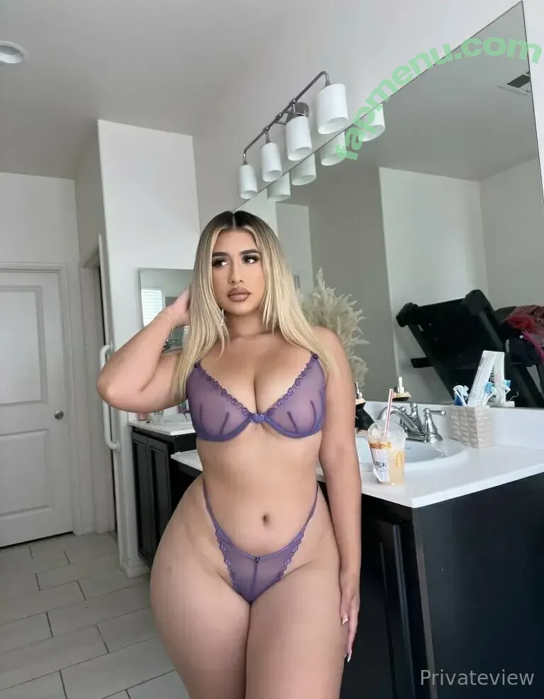 peachybunzoy nude photo #0026 (shoppeachybunz)