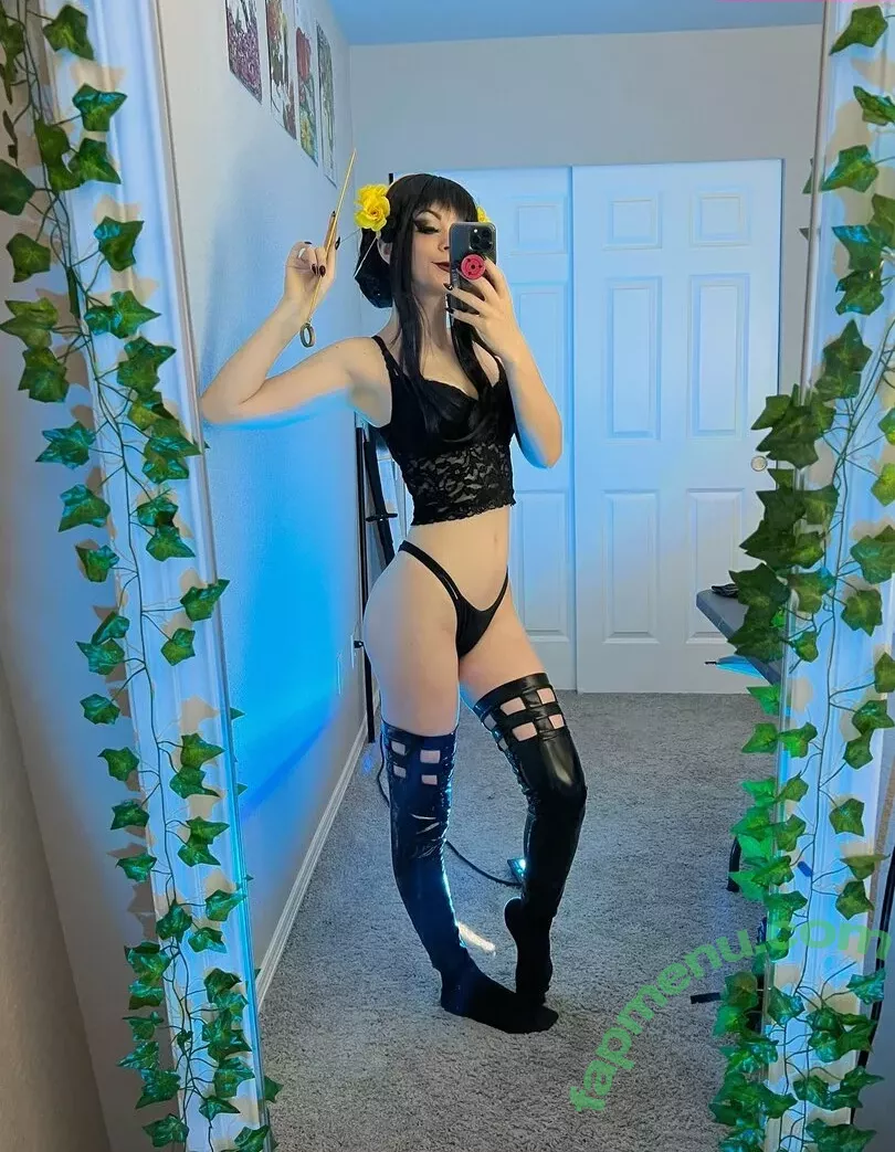 PeachyFry nude photo #0011 (pchyfry)